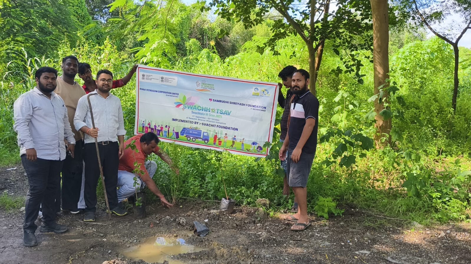 Volunteers Planting Trees